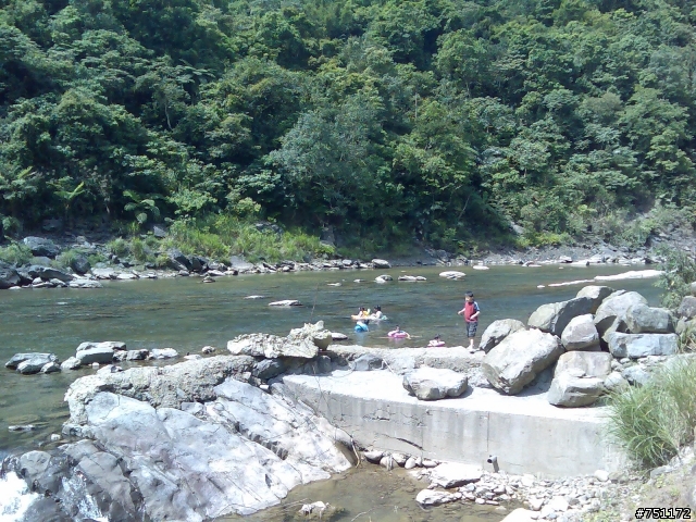 【分享】4+2+2+釣魚+露營+賞螢