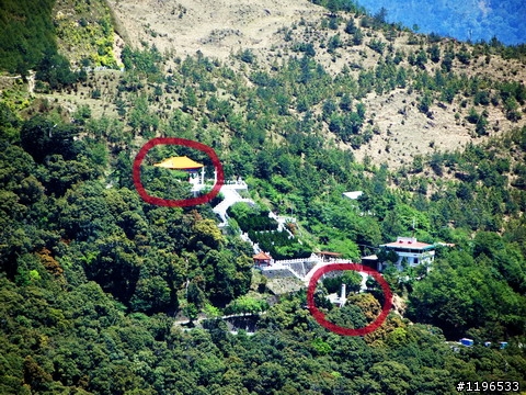 橫掠西東直墜桃源-小摺南橫之旅