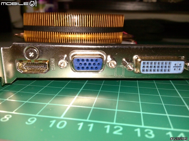 開箱 技嘉 GV-N98TOC-1GI 在改裝 技嘉 Blue eye 藍眼顯示卡水冷