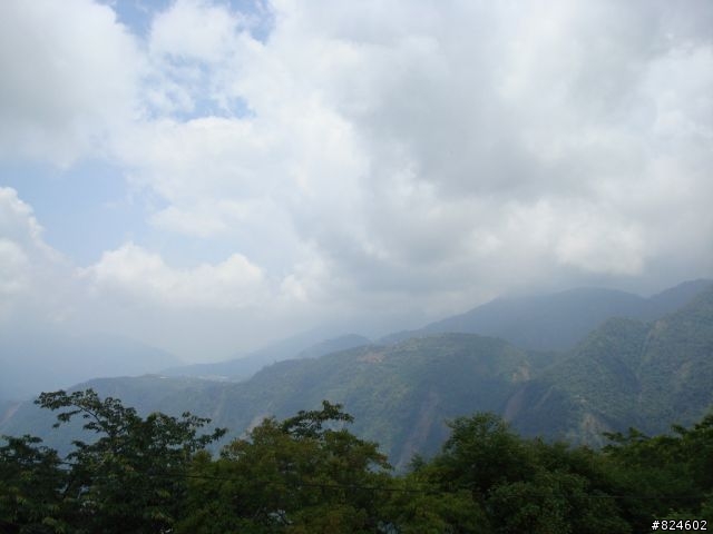 高山一豎之旅(上) 決戰武嶺之巔 - 鐵馬家庭南北大會師