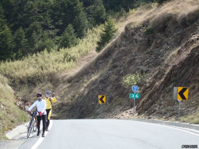 高山一豎之旅(上) 決戰武嶺之巔 - 鐵馬家庭南北大會師