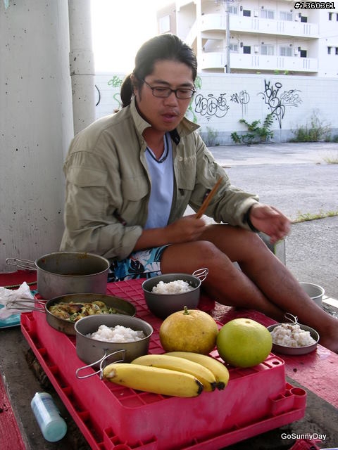 重裝單車環沖繩---我的流浪遊記