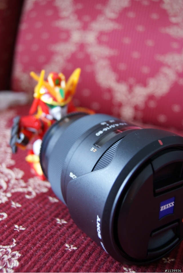 (分享)SONY alpha 330 開箱文