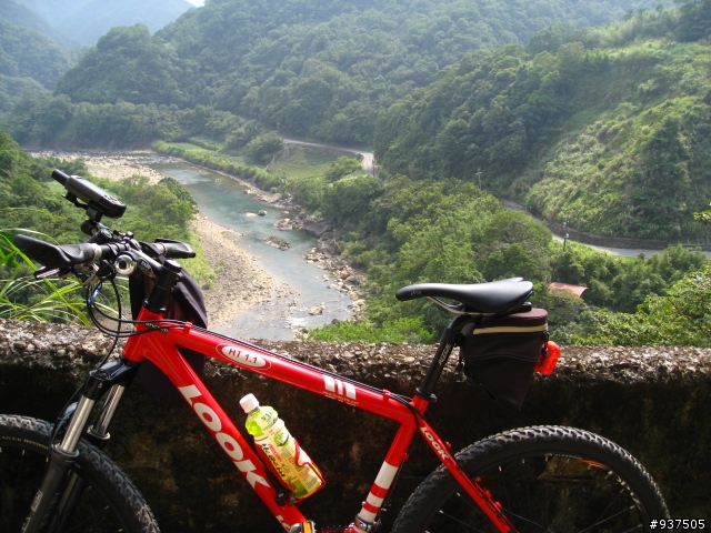 台北-坪林(北42)闊瀨-雙溪-平溪(106)台北