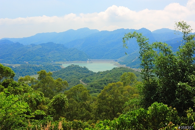 三腳南山