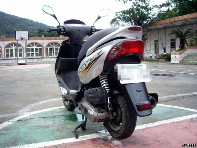 (分享) 7年前的四期噴射車 PGO噴射王