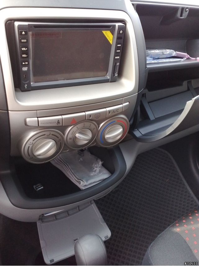 5月底新到港09年式~DAIHATSU Srion Sport 1.5L~一同分享喜悅