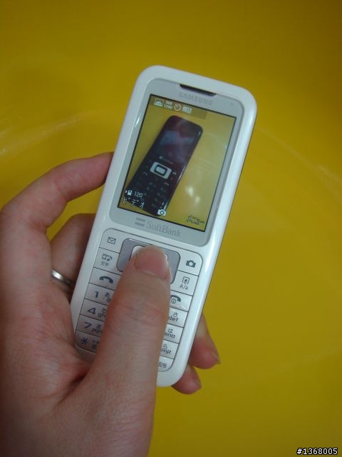 廉價的驚喜-Softbank 730SC by SAMSUNG