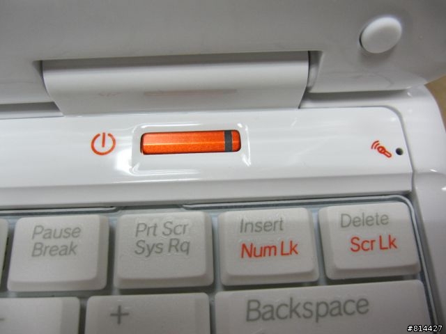 11.6" VIA Nano 平台Mini-note 遲來的開箱====6/30更新