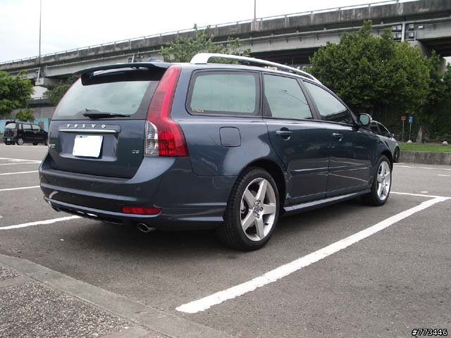 V50 D5 R-design大佳河濱公園寫真及美容洗車照~~