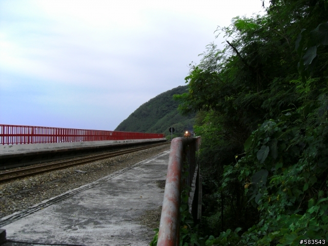 48耐環島之多良車站