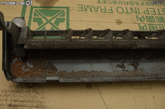 分冷室內機 安裝環境差 所產生的情況之一