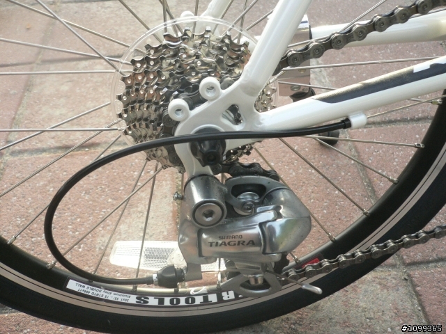 怎麼都沒人進來@@【KHS】F20-R小折車主簽到簿~別讓它潛下去啊!!