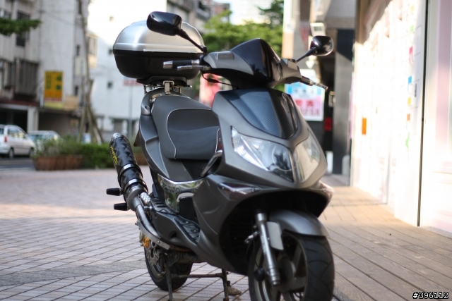 G-MAX 200小改分享第六發! 前R1雙子星對四+EGO 250空濾+全車錐型白鐵螺絲換裝