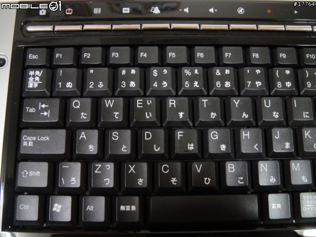 【分享】屬於您客廳的XPC Shuttle M2000 外觀篇+內部篇