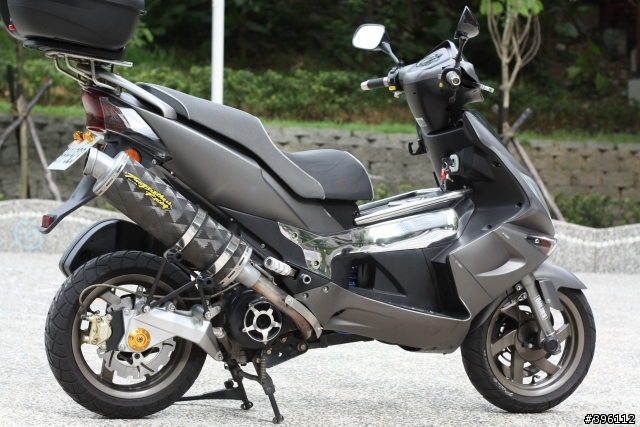 G-MAX 200小改分享第六發! 前R1雙子星對四+EGO 250空濾+全車錐型白鐵螺絲換裝