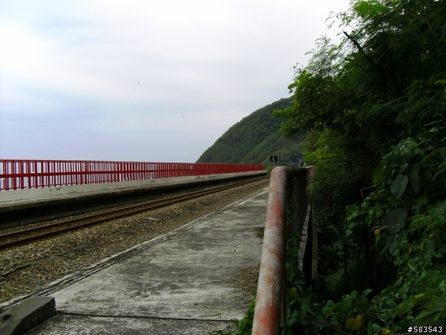 48耐環島之多良車站