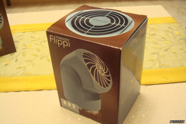我的第一篇開箱文 VORNADO Flippi V6 & V8