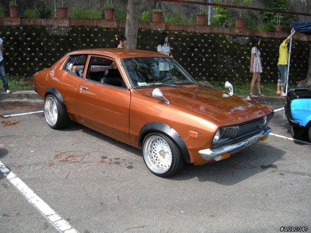 全員集合~2009~台灣旧車走行会!!!(幾輛老車讓大家猜型號^^)