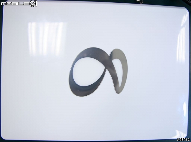 【開箱】Sharp Mebius PC-NJ70A 光感應觸控小筆電