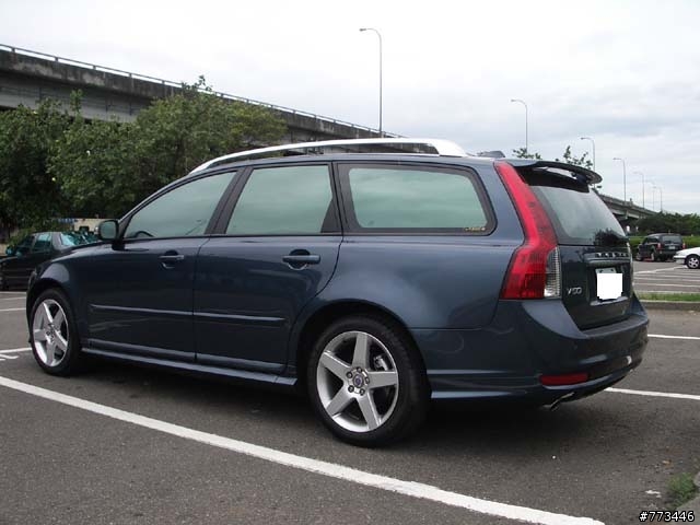 V50 D5 R-design大佳河濱公園寫真及美容洗車照~~