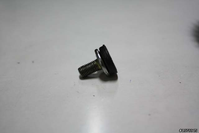 注意!如果騎捷安特 XTC se 07年的車主你的車友可能發生BB斷軸的重大意外!!!