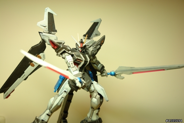 Strike Noir Gundam...黑貓黑貓~
