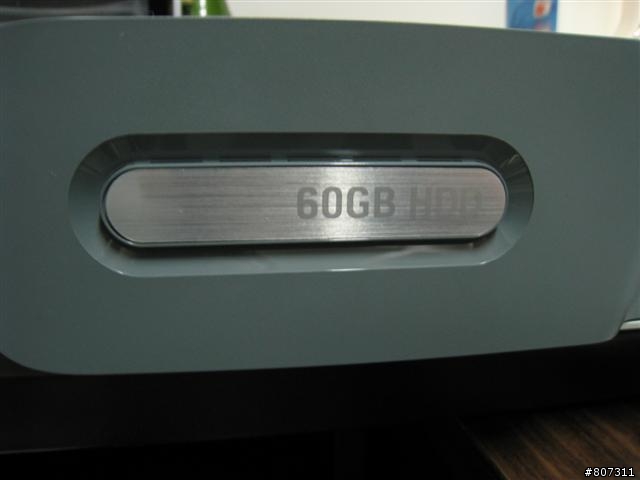 開箱文 Xbox 360 60G 惡靈古堡5 同捆包,同場加映 高解析 VGA AV端子線