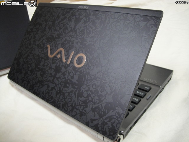 【王者登場 誰與爭鋒】SONY VAIO VGN-Z48TD/X 碳纖黑+吉田カバンPCバッグ レッドチェック【数量限定30】 CC-YPC-SR/RC