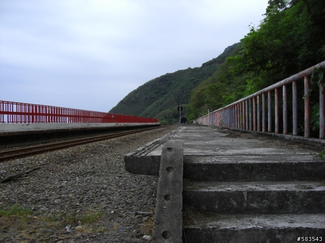 48耐環島之多良車站