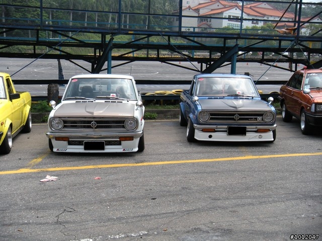 全員集合~2009~台灣旧車走行会!!!(幾輛老車讓大家猜型號^^)