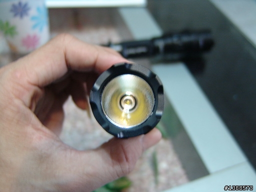 新玩具Fenix TA21機械式旋轉調光手電筒
