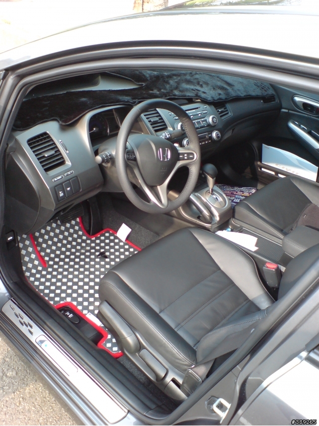 繞了一大圈購車過程---PART 2. CIVIC 1.8 VTI-S 開箱分享