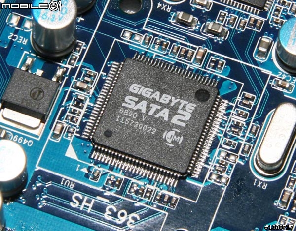 有2盎司的卡好-技嘉MA790FXT-UD5P豪華登場