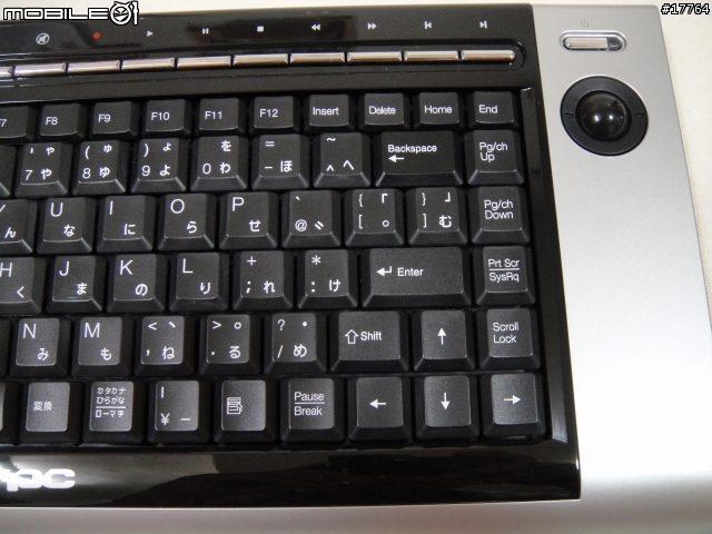 【分享】屬於您客廳的XPC Shuttle M2000 外觀篇+內部篇