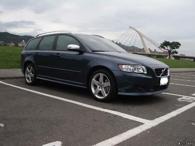 V50 D5 R-design大佳河濱公園寫真及美容洗車照~~