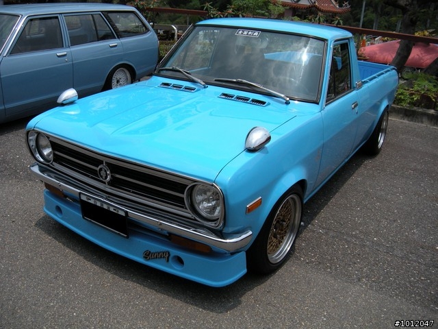 全員集合~2009~台灣旧車走行会!!!(幾輛老車讓大家猜型號^^)