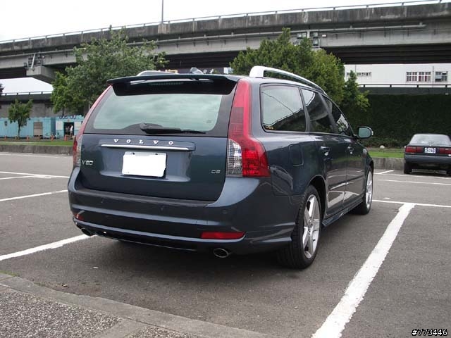 V50 D5 R-design大佳河濱公園寫真及美容洗車照~~