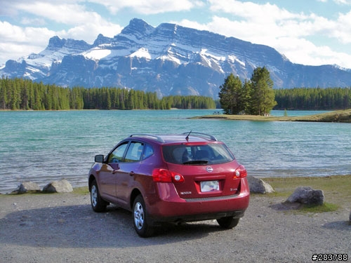 2008 Nissan Rogue直上加拿大落磯山脈(風景圖很多)
