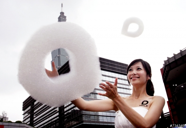全台首見!統一Dr.Milker重金引進飛翔天空神奇「雲朵泡泡」