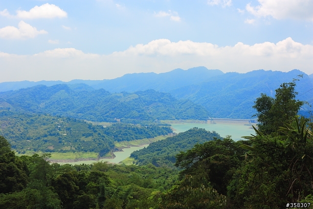 三腳南山