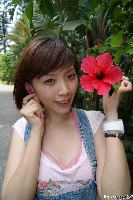6/16帶著我的a300+18-55mm的kit鏡去六福村