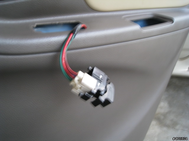 車窗升降機裝死!!