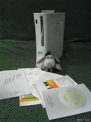 開箱文 Xbox 360 60G 惡靈古堡5 同捆包,同場加映 高解析 VGA AV端子線