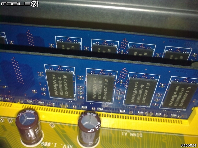 燦坤特價14999 Q8200主機到貨了