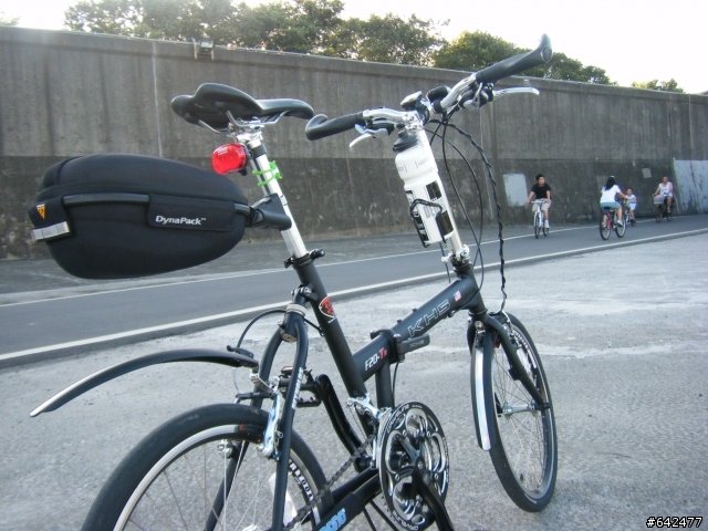 (感動開箱)開箱開到爛掉之 消光黑 KHS T3!!