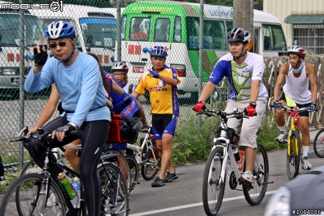 98.06.27 KHS單車學校輕騎樂上大屯山(巴拉卡公路)