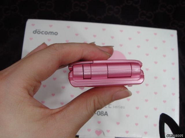 大小姐誕生日の意外な喜び Vol.1: docomo F-08A erikonail Special Pink