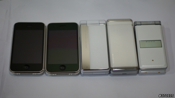 iPhone 3Gs 32GB 白色 簡易開箱文(影片集中在29樓)