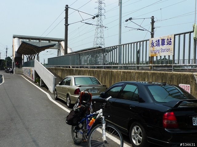 (車站收集) 35度C天空下的藍色區間車 *單車環島*